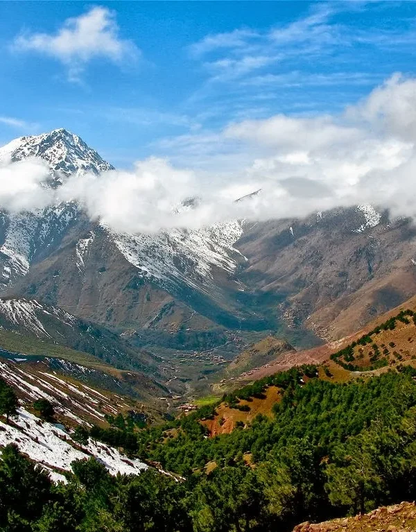 2-day guided tour from Marrakesh to Agafay and Atlas Mountains