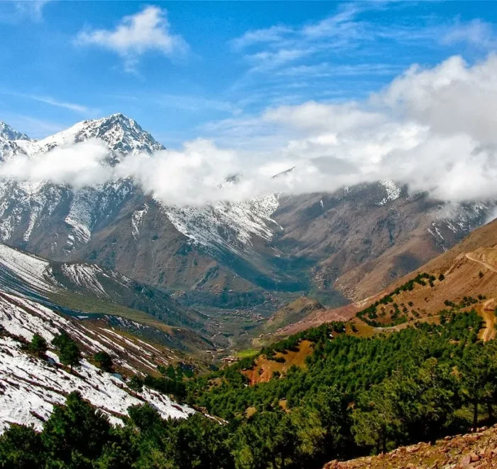 2-day guided tour from Marrakesh to Agafay and Atlas Mountains