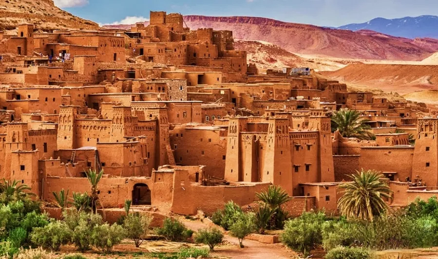 A panoramic view of the city of Sahara in Morocco, showcasing its sandy landscapes and traditional architecture.